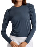 Women's Elevate Lightweight Fitted Long Sleeve